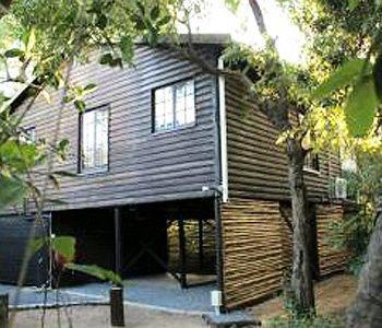 Isinkwe Backpackers Bushcamp Hotel Hluhluwe Exterior photo